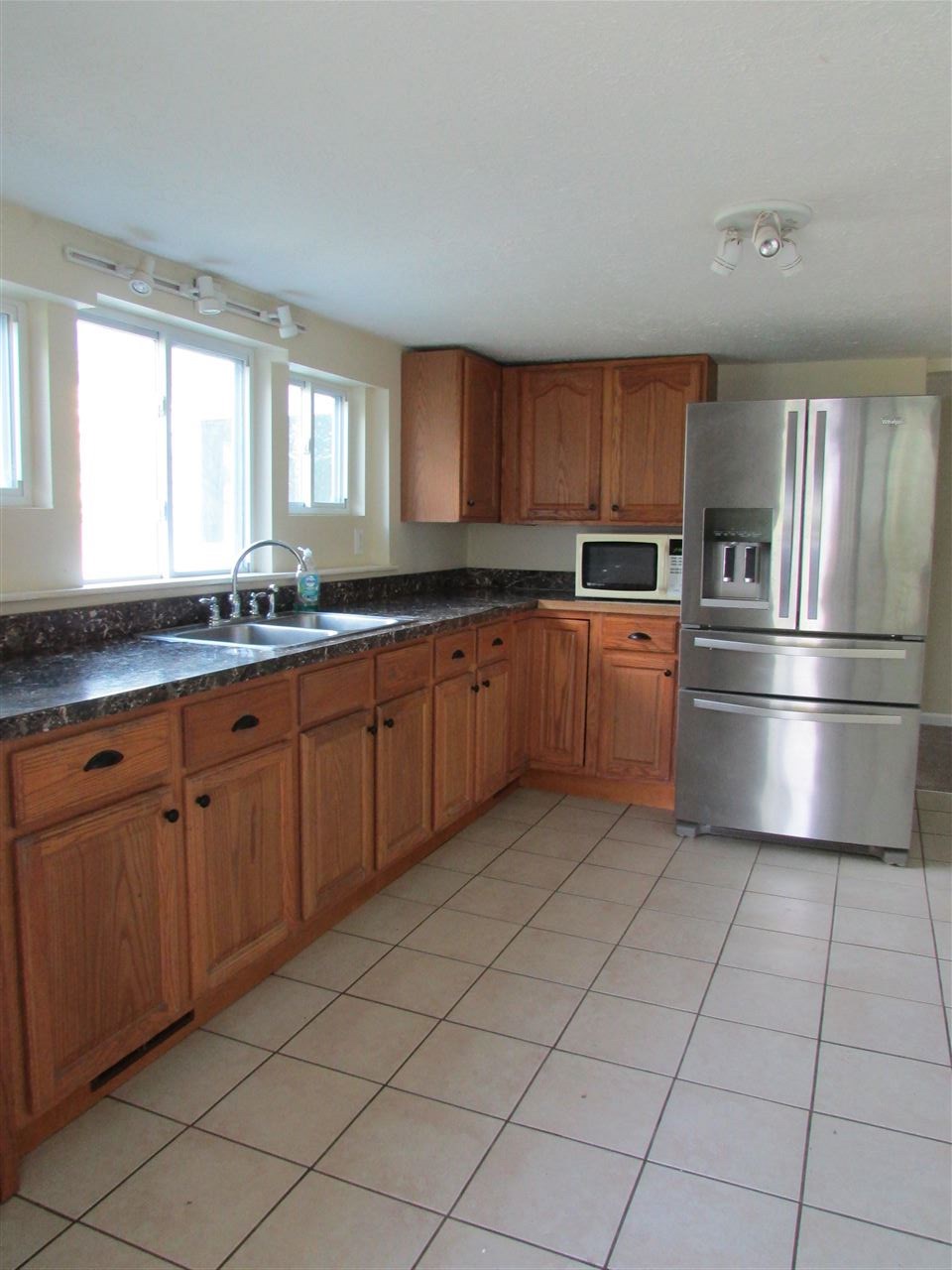 28 Lepage Road Franklin, NH 03235 - Photo 4 of 20