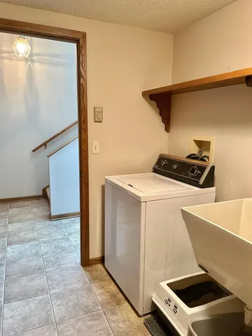 $413,000 | 932 Railroad Avenue West, Walker, MN 56484