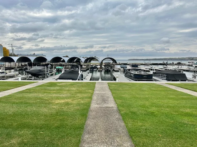 $413,000 | 932 Railroad Avenue West, Walker, MN 56484