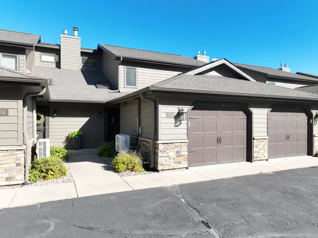 $413,000 | 932 Railroad Avenue West, Walker, MN 56484