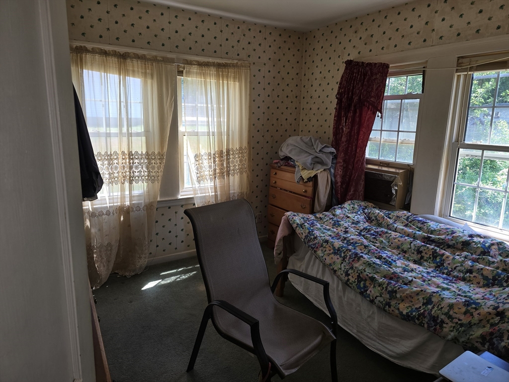 26 Edwin Street Randolph, MA 02368 - Photo 9 of 13