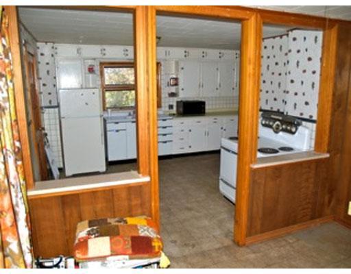 952 Main Street Winn, ME 04495 - Photo 5 of 25 Kitchen.