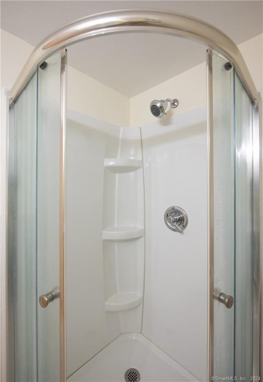 3 Hilltop Road Farmington, CT 06032 - Photo 19 of 32