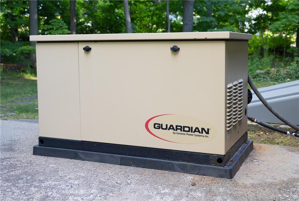 3 Hilltop Road Farmington, CT 06032 - Photo 24 of 32