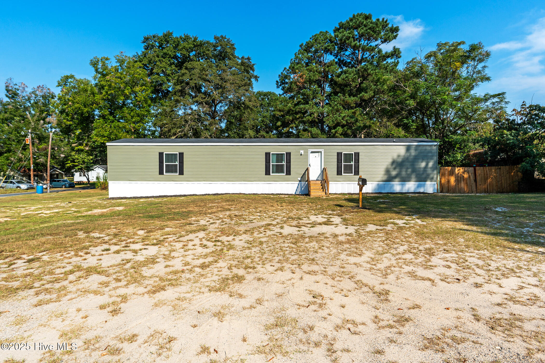 106 Pence Street Rockingham, NC 28379 - Photo 3 of 24 A7409146-r