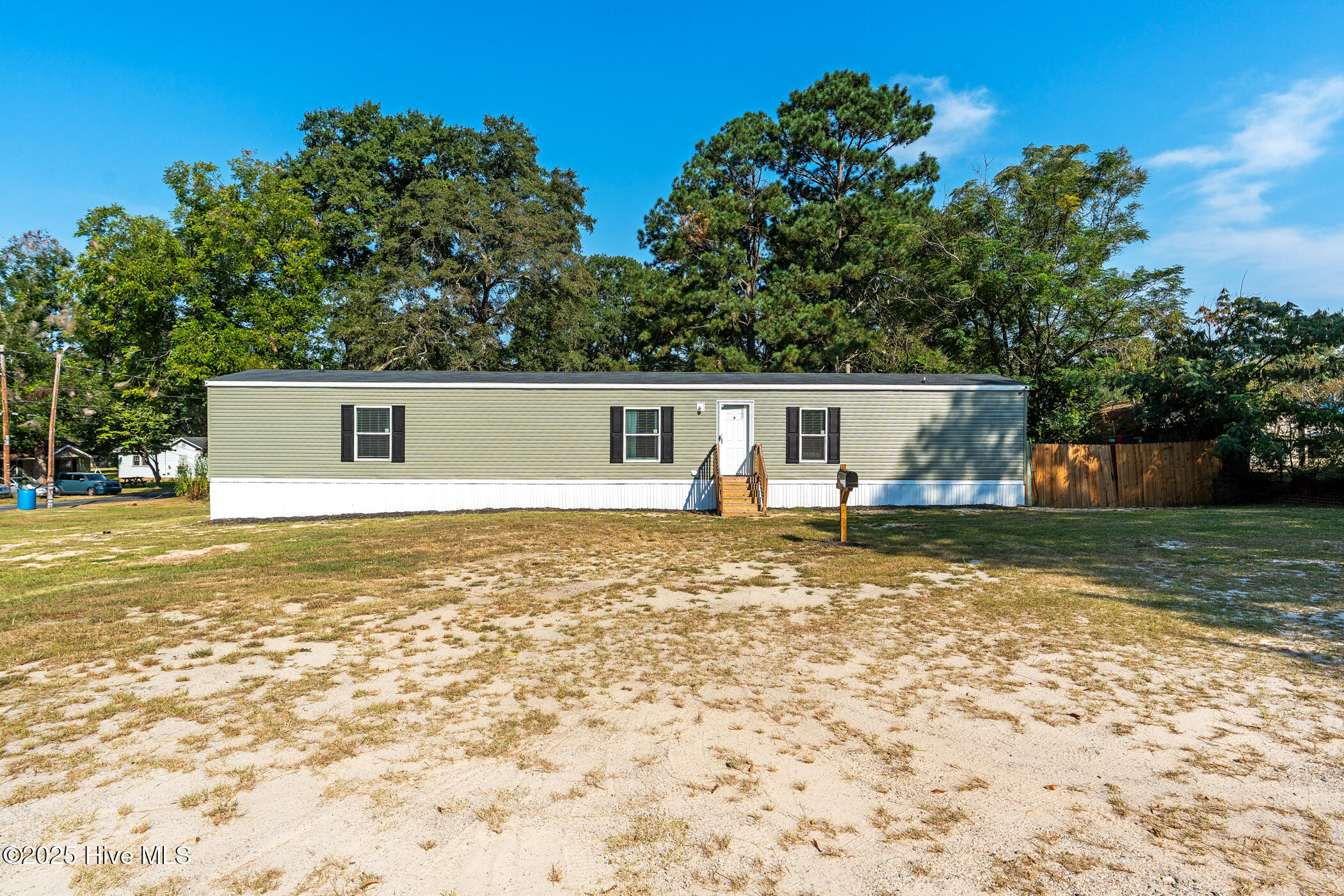 106 Pence Street Rockingham, NC 28379 - Photo 4 of 24 A7409149-r
