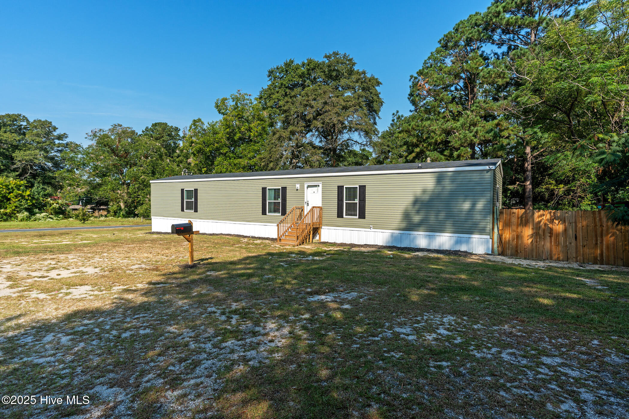 106 Pence Street Rockingham, NC 28379 - Photo 5 of 24 A7409152-r