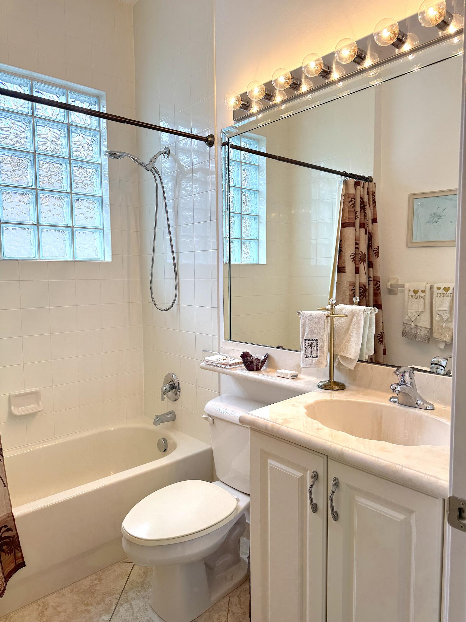 9409 Ivory Isle Road Boynton Beach, FL 33473 - Photo 18 of 30 IMG_0985