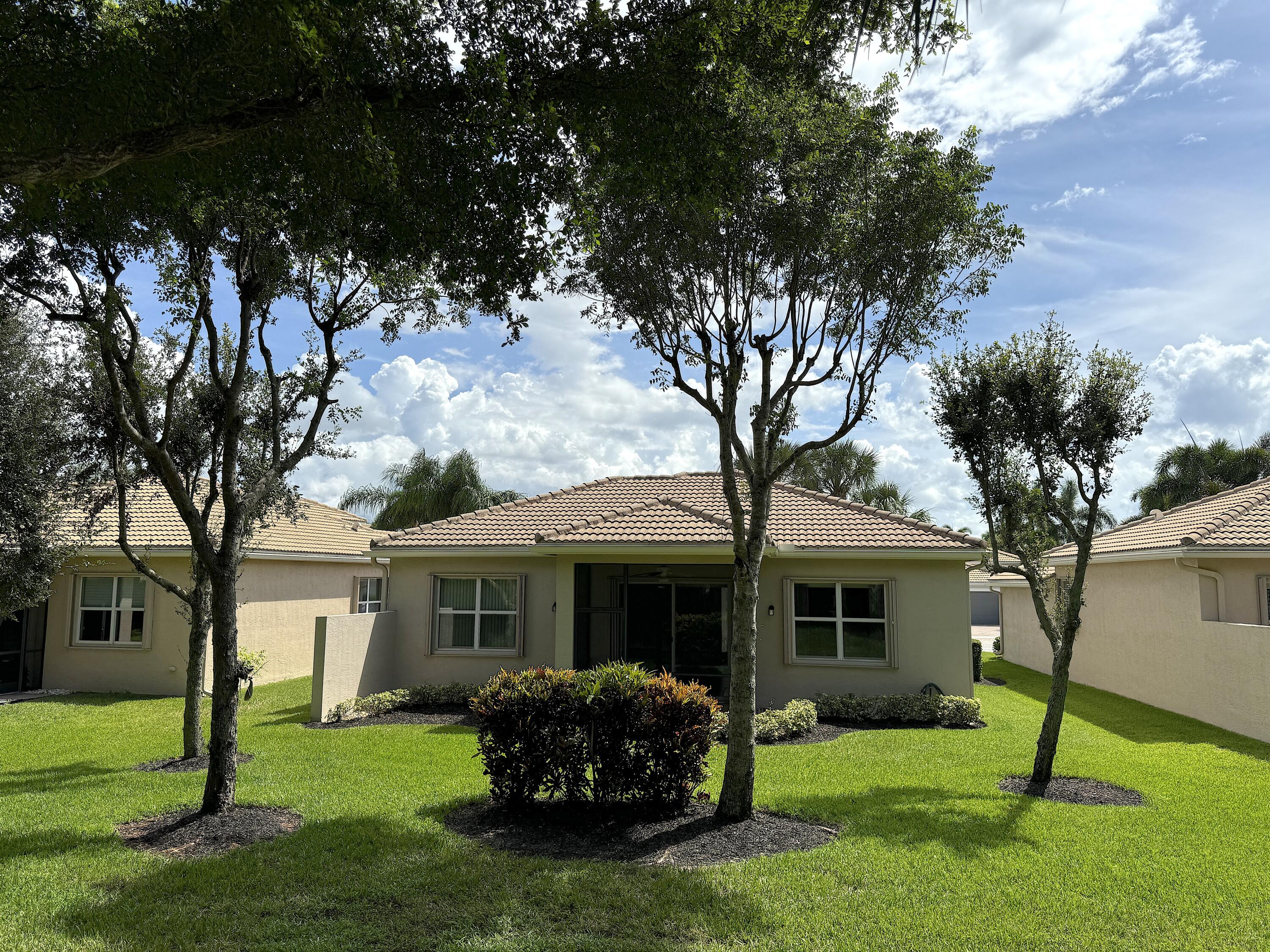 9409 Ivory Isle Road Boynton Beach, FL 33473 - Photo 28 of 30 IMG_1010