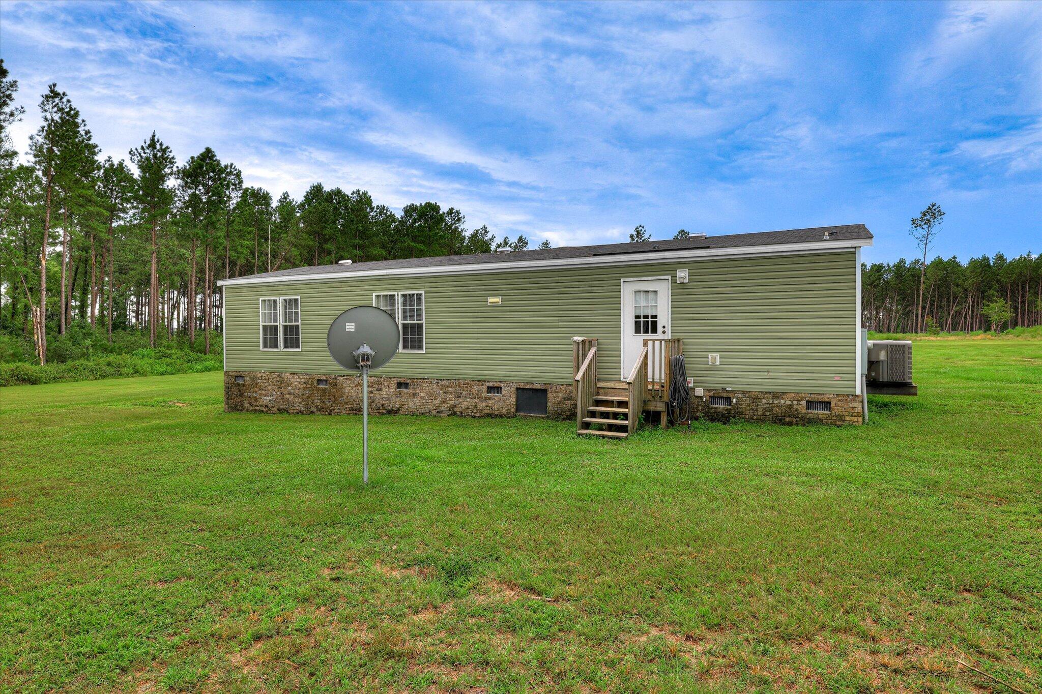 1838 Bailey Road Louisville, GA 30434 - Photo 37 of 42 35-135
