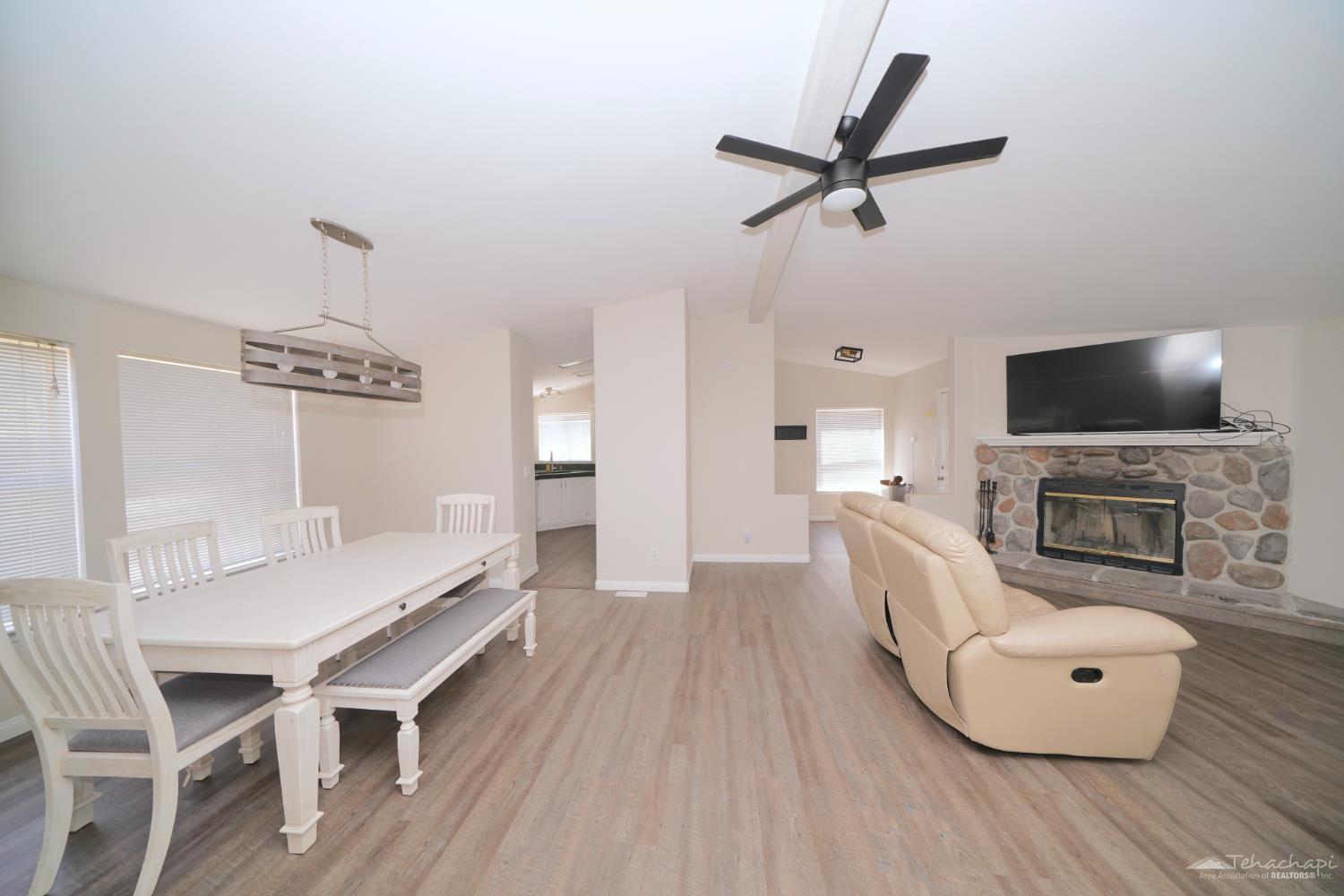 11490 Back Canyon Road Caliente, CA 93518 - Photo 4 of 36 Gallery Image 4
