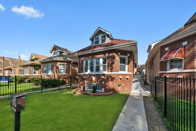 $349,900 | 8033 South Harvard Avenue, Chicago, IL 60620