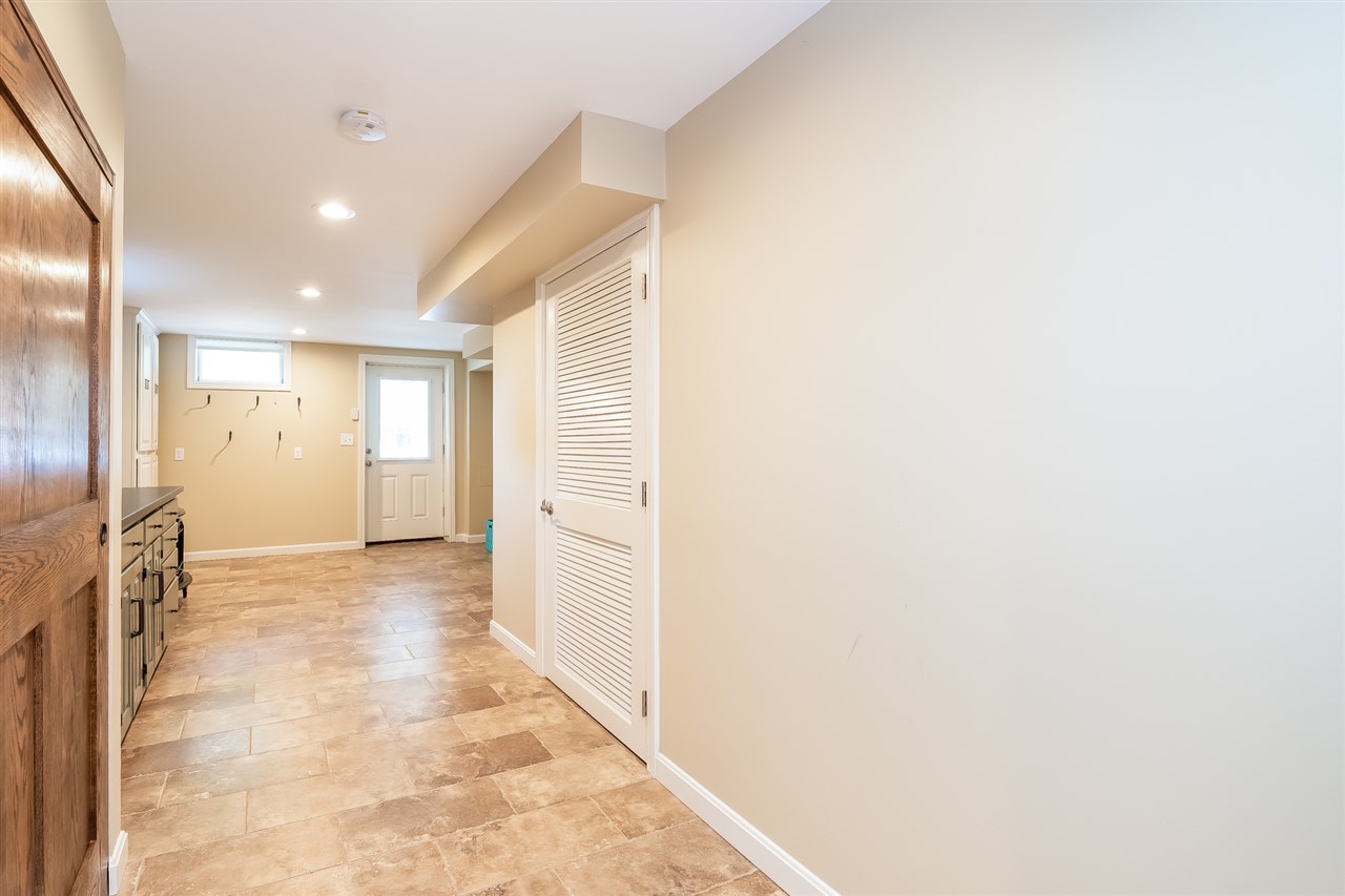 10 Range Road Goffstown, NH 03045 - Photo 22 of 34 Gallery Image 22