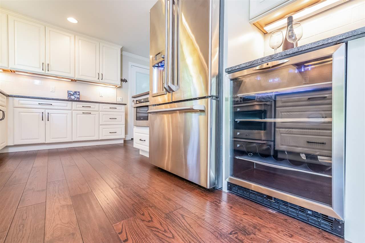 10 Range Road Goffstown, NH 03045 - Photo 5 of 34 Gallery Image 5