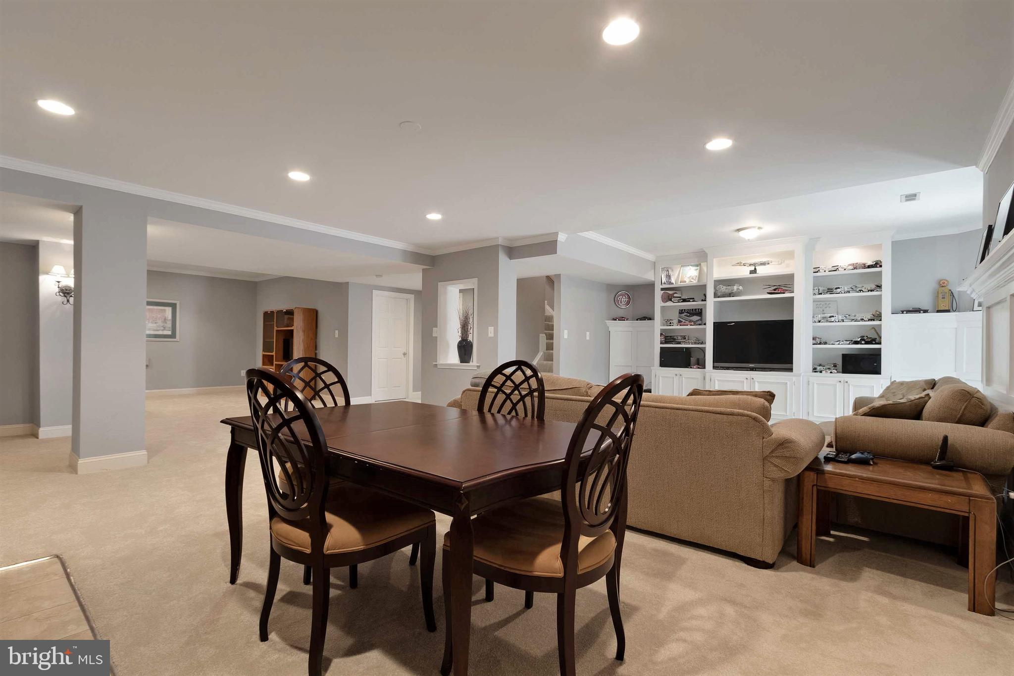 8259 Roxborough Loop Gainesville, VA 20155 - Photo 57 of 91 Gallery Image 57