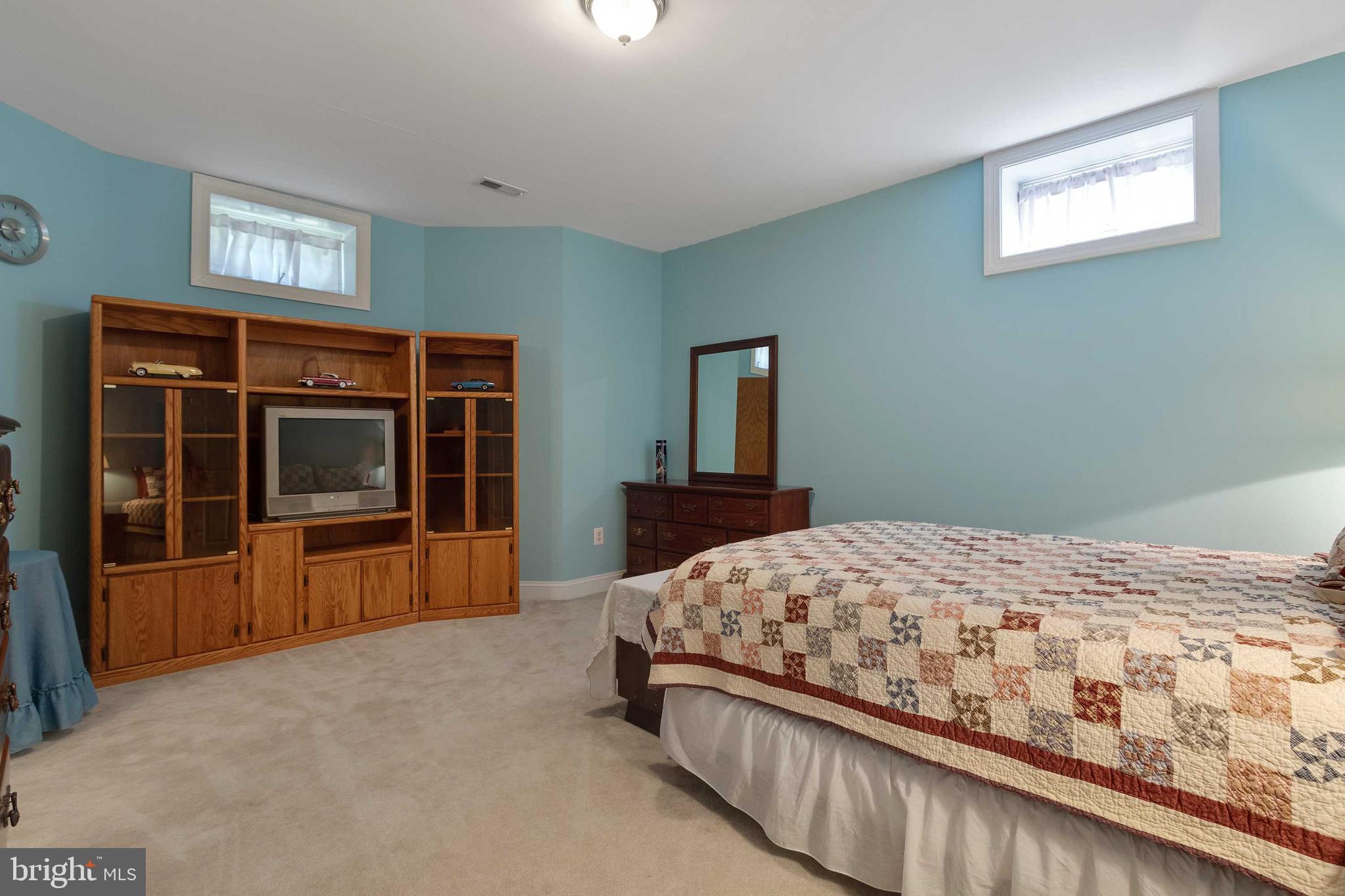 8259 Roxborough Loop Gainesville, VA 20155 - Photo 61 of 91 Gallery Image 61