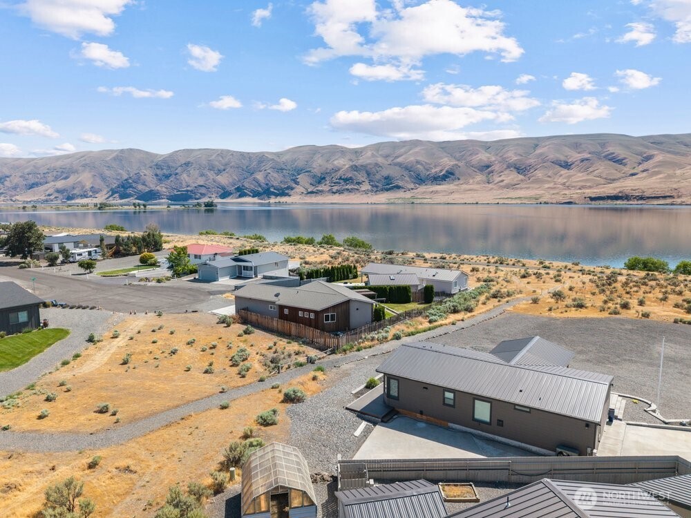407 Island View Mattawa, WA 99349 - Photo 7 of 27