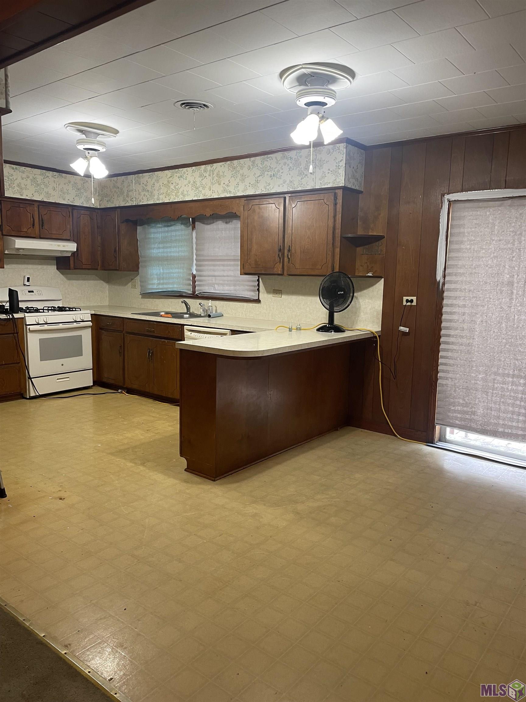 2373 Highway 1 Raceland, LA 70394 - Photo 3 of 10 Gallery Image 3