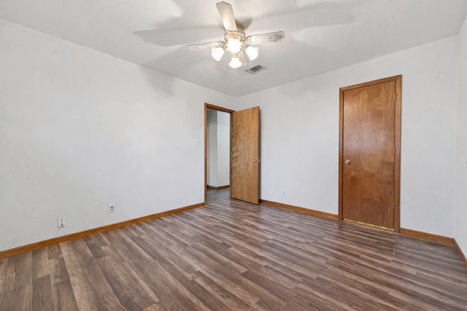 12016 Cloudt Road Needville, TX 77461 - Photo 28 of 47