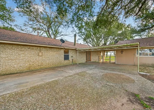 $349,000 | 12016 Cloudt Road, Needville, TX 77461
