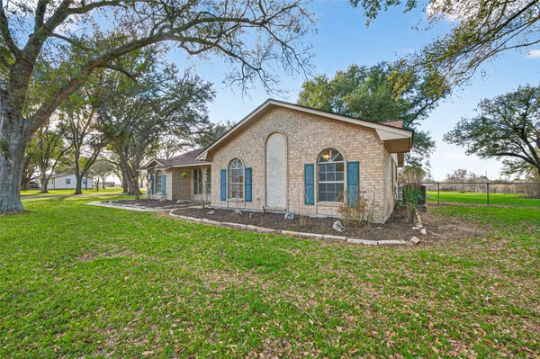 $349,000 | 12016 Cloudt Road, Needville, TX 77461