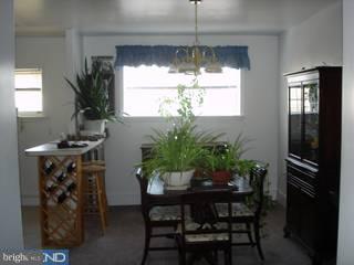 7168 Radbourne Road Upper Darby, PA 19082 - Photo 4 of 6