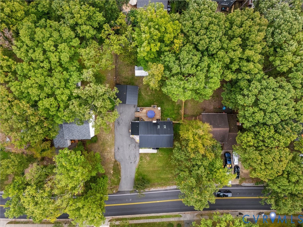 419 Walton Park Road Midlothian, VA 23114 - Photo 42 of 47 an aerial view of a house