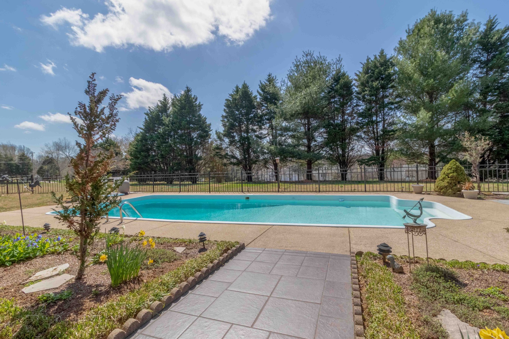 1112 Drake Road Clarksville, TN 37043 - Photo 30 of 50 Gallery Image 30