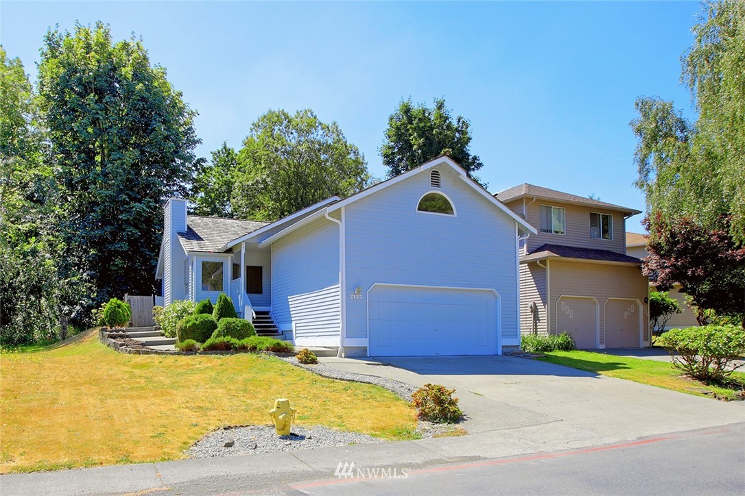 2127 Southeast 8th Drive Renton, WA 98057 - Photo 1 of 20 Gallery Image 1