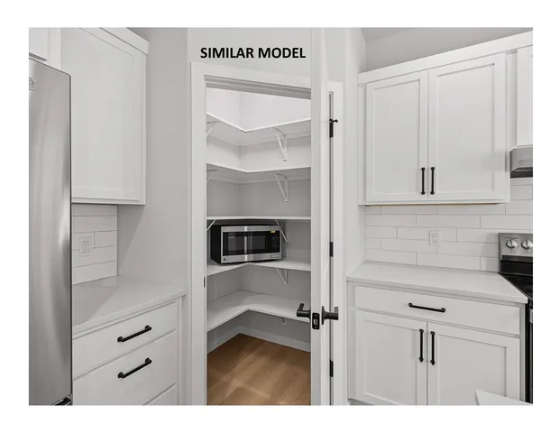 $479,900 | 2813 Crinkle Root Drive, Fitchburg, WI 53711