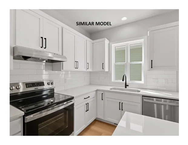 $479,900 | 2813 Crinkle Root Drive, Fitchburg, WI 53711