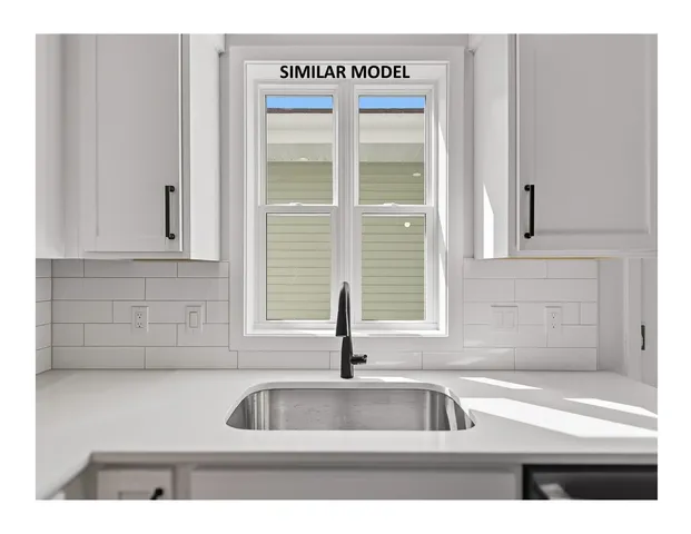 $479,900 | 2813 Crinkle Root Drive, Fitchburg, WI 53711