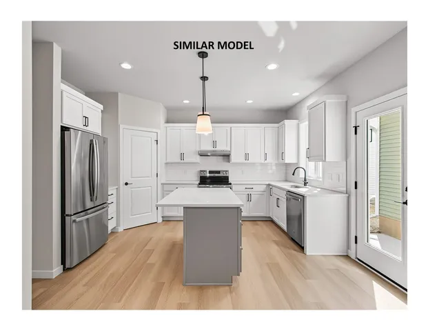 $479,900 | 2813 Crinkle Root Drive, Fitchburg, WI 53711