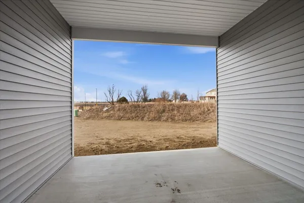 $329,900 | 23 Stone Ml Court, Bloomington, IL 61705