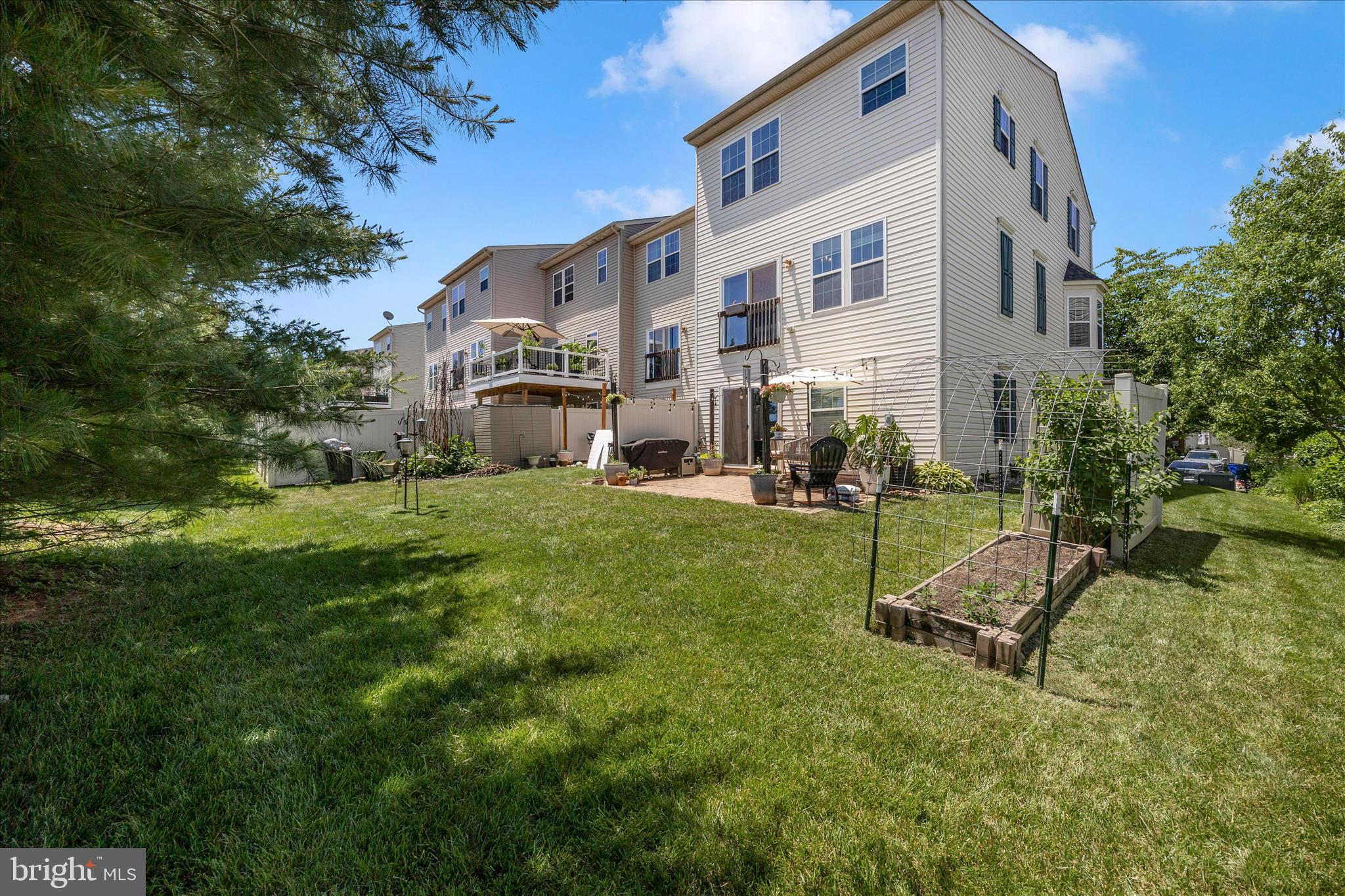 2047 Spring Run Circle Frederick, MD 21702 - Photo 36 of 49 Exterior Back
