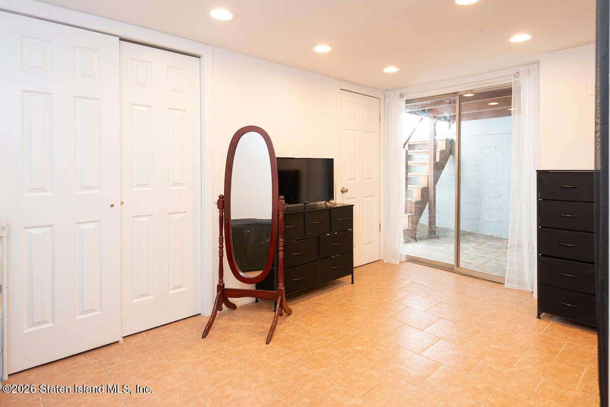 120 Birch Road Staten Island, NY 10303 - Photo 15 of 19 A-15