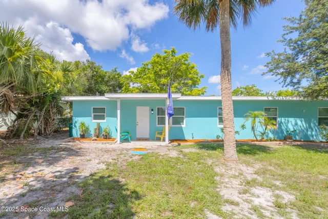 $2,300 | 2364 Pineapple Avenue, Unit SOUTH, Melbourne, FL 32935