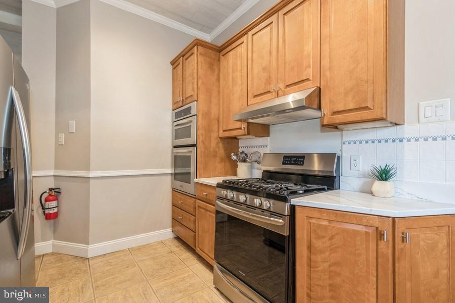 818 Johns Road Cherry Hill, NJ 08034 - Photo 12 of 29