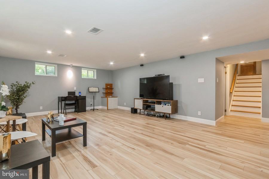 818 Johns Road Cherry Hill, NJ 08034 - Photo 19 of 29