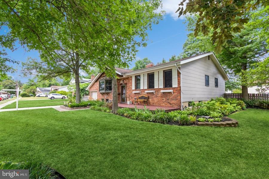 818 Johns Road Cherry Hill, NJ 08034 - Photo 2 of 29