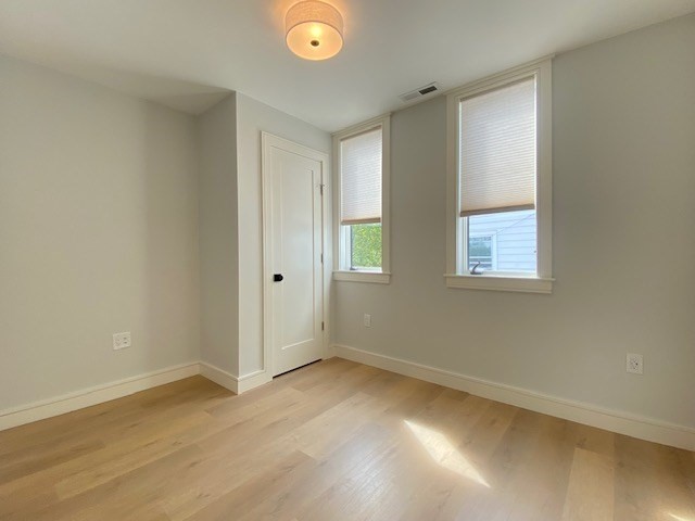 92 Walnut Street, Unit 2 Watertown, MA 02472 - Photo 9 of 17 Gallery Image 9