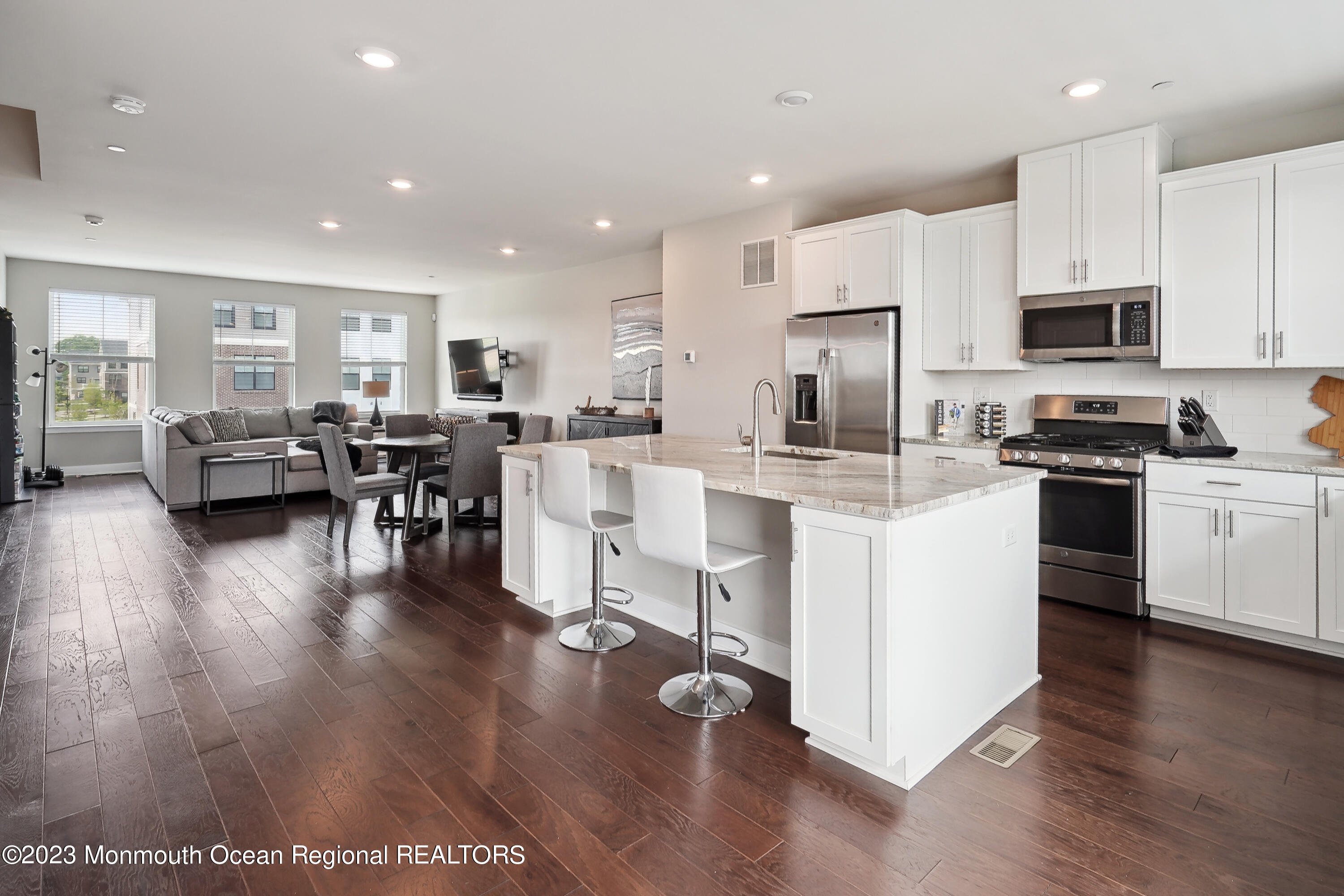 14 Kelly Way Tinton Falls, NJ 07724 - Photo 12 of 29 IMG_6889