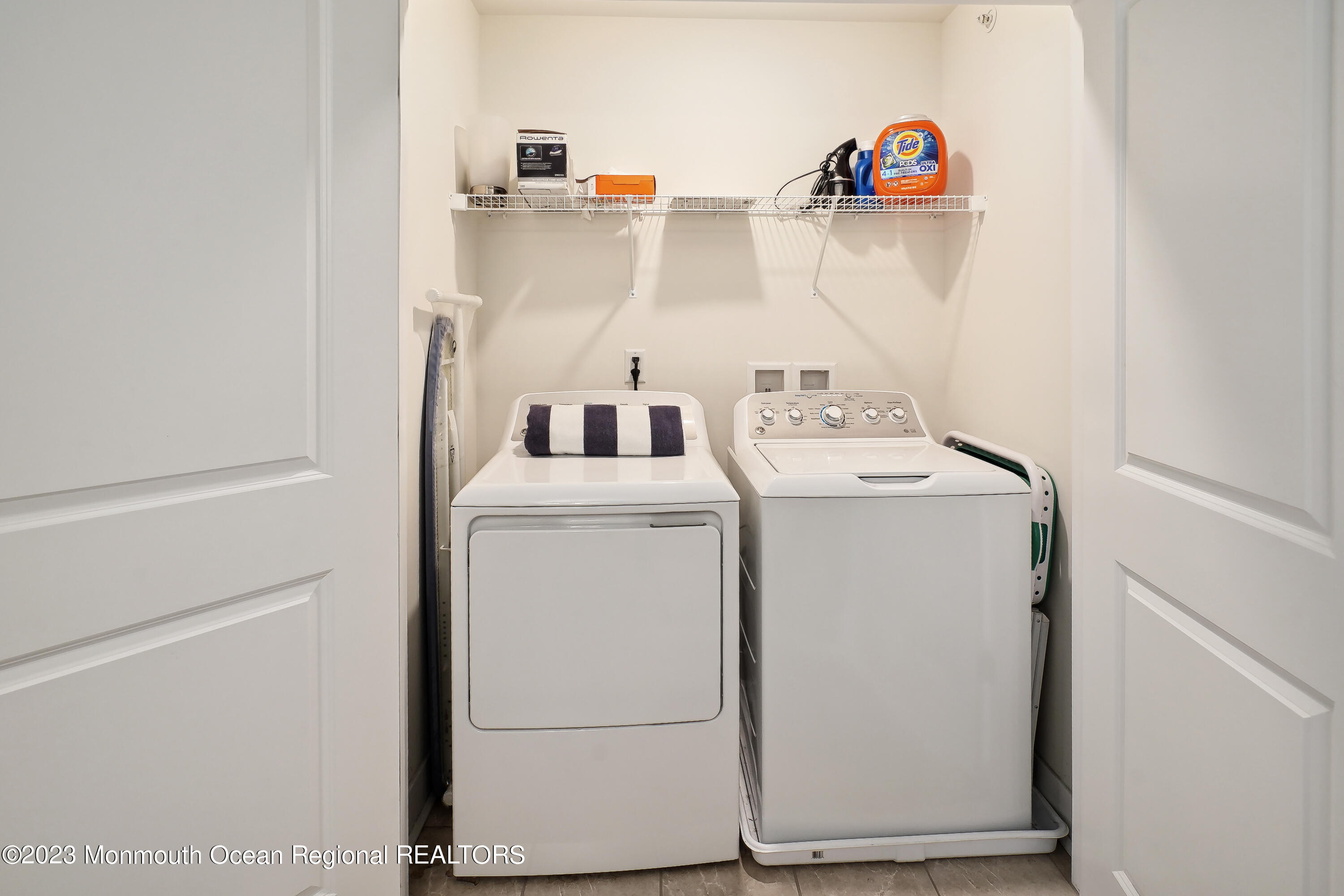 14 Kelly Way Tinton Falls, NJ 07724 - Photo 25 of 29 IMG_6918