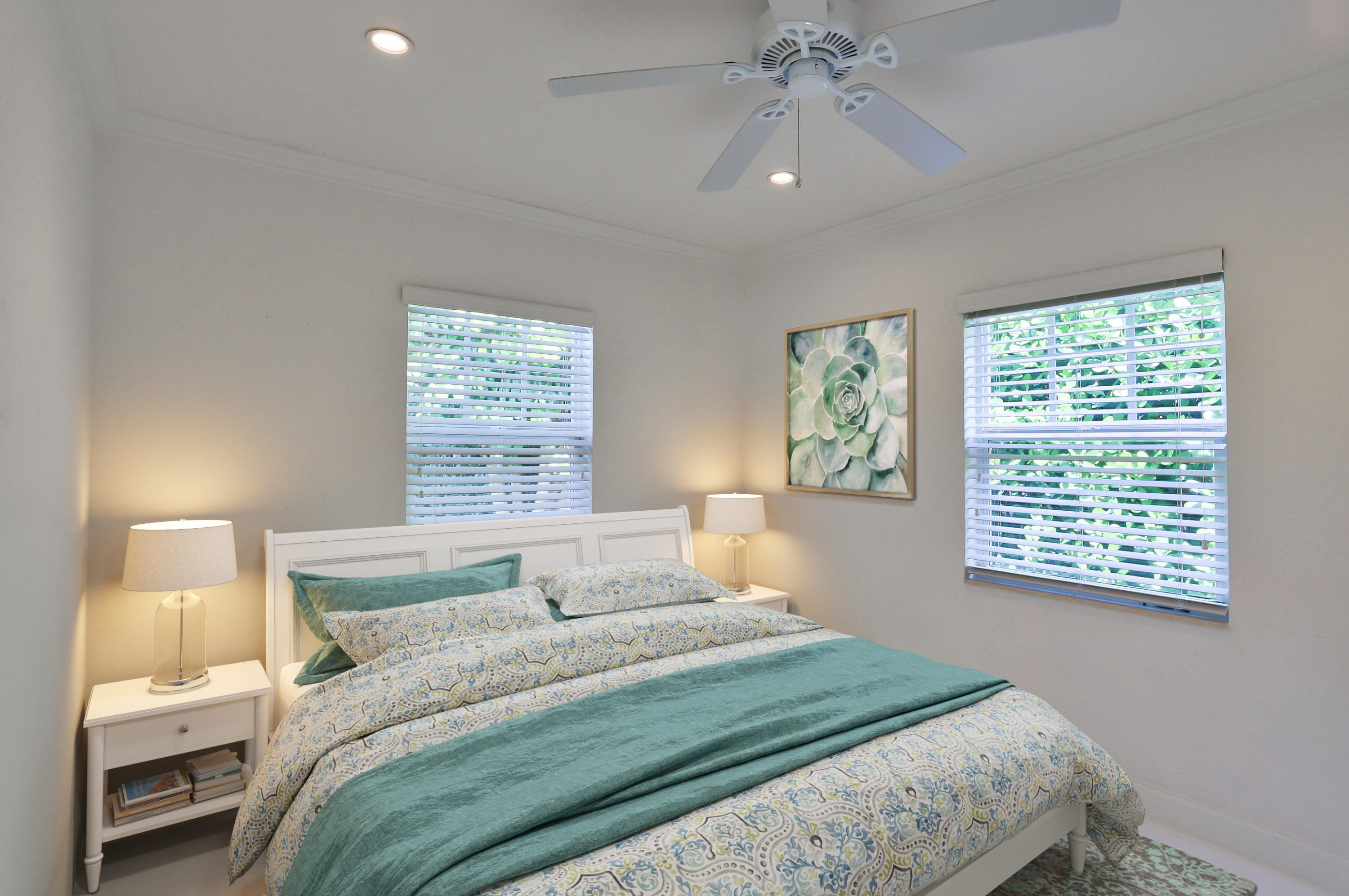 255 Pilgrim Road West Palm Beach, FL 33405 - Photo 10 of 19 Guest Bedroom