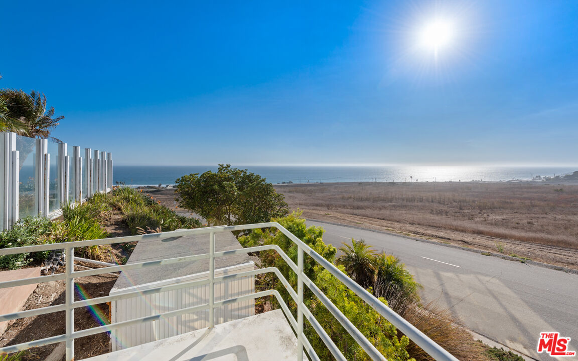 6246 Trancas Canyon Road Malibu, CA 90265 - Photo 4 of 23 a view of an outdoor space and tennis court