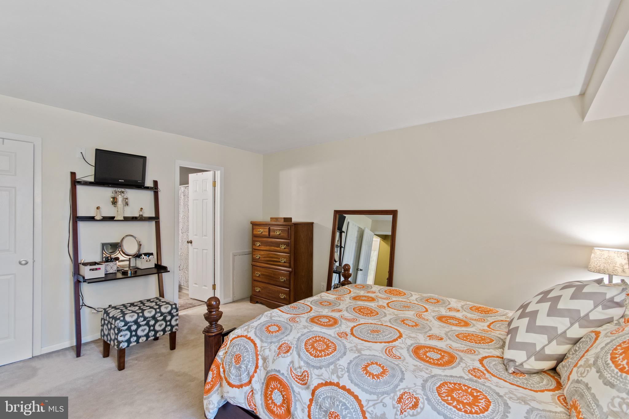 171 Echelon Road Voorhees, NJ 08043 - Photo 11 of 18