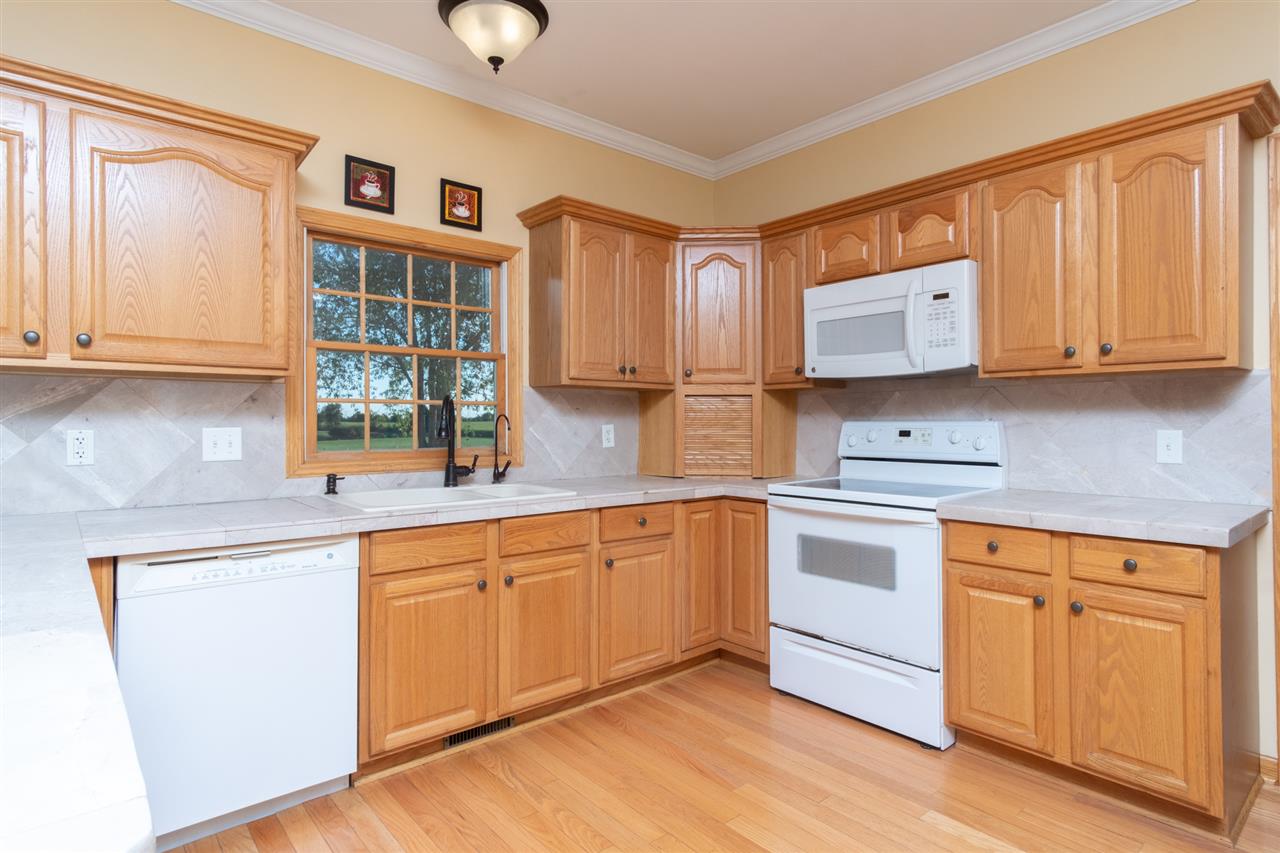 8808 Belvidere Road Caledonia, IL 61011 - Photo 10 of 40 Gallery Image 10