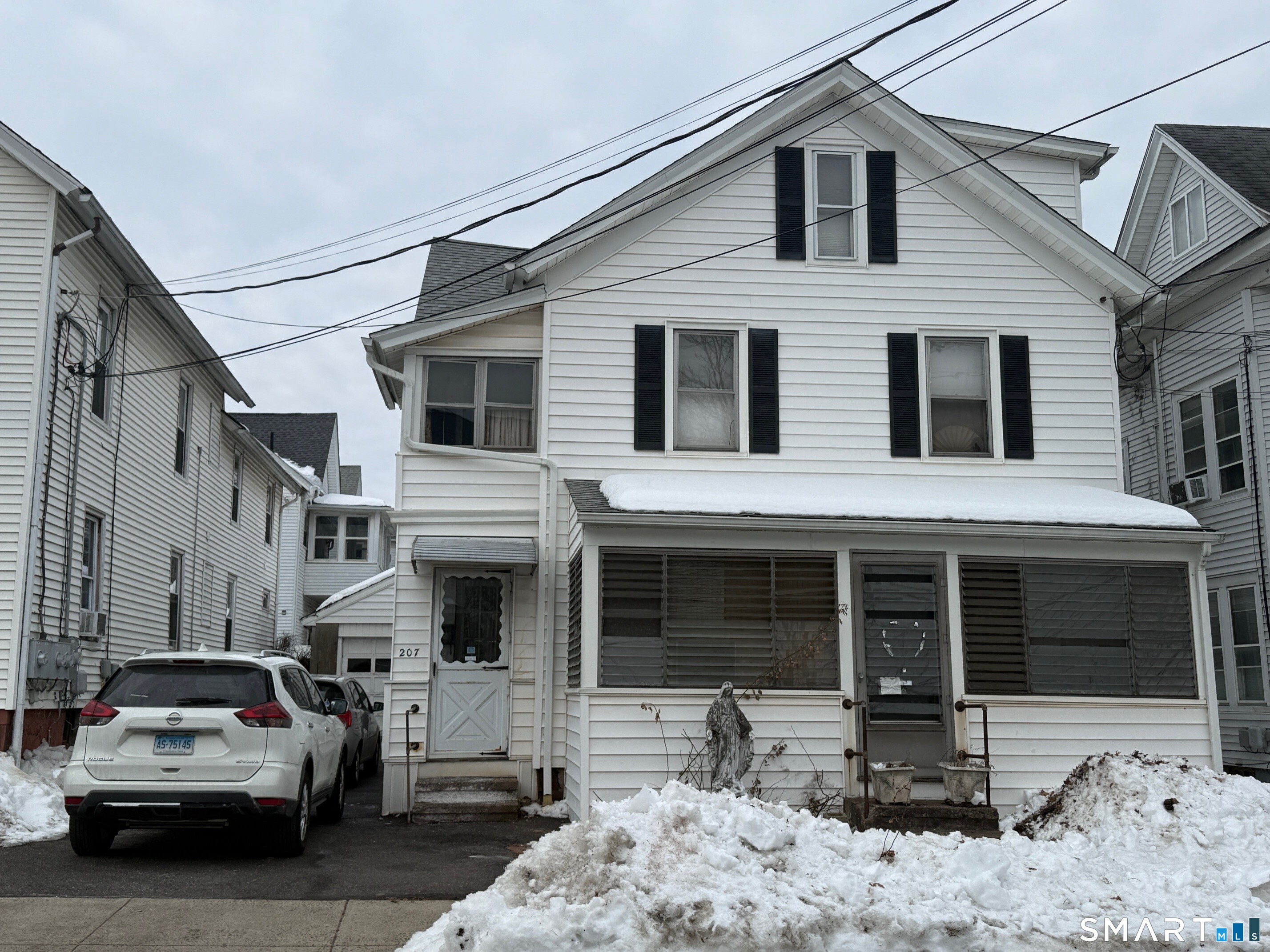 207 Pearl Street Middletown, CT 06457 - Photo 1 of 1