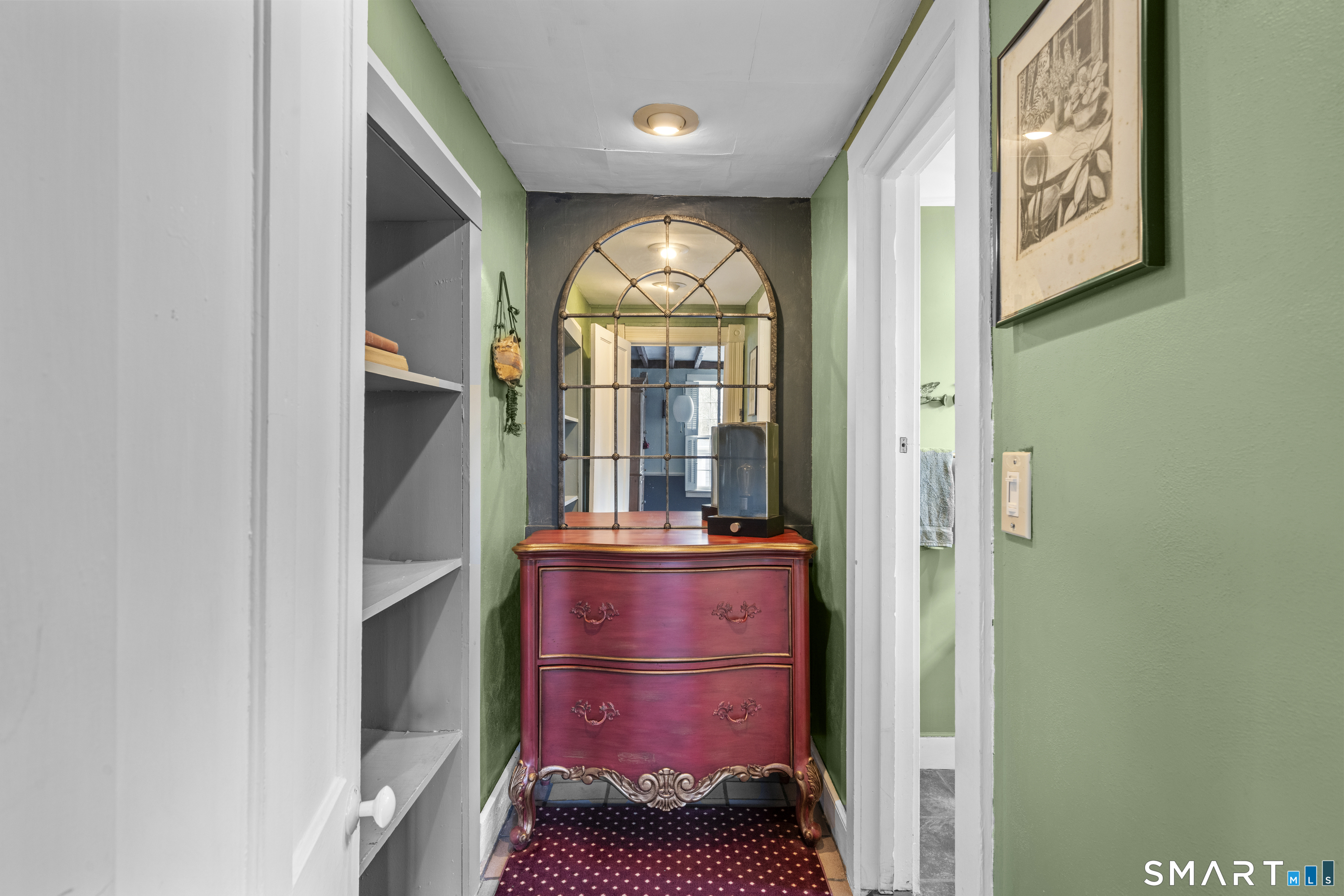 371 Washington Street Norwich, CT 06360 - Photo 12 of 38 a view of a hallway with entryway