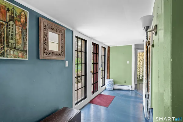 $450,000 | 371 Washington Street, Norwich, CT 06360